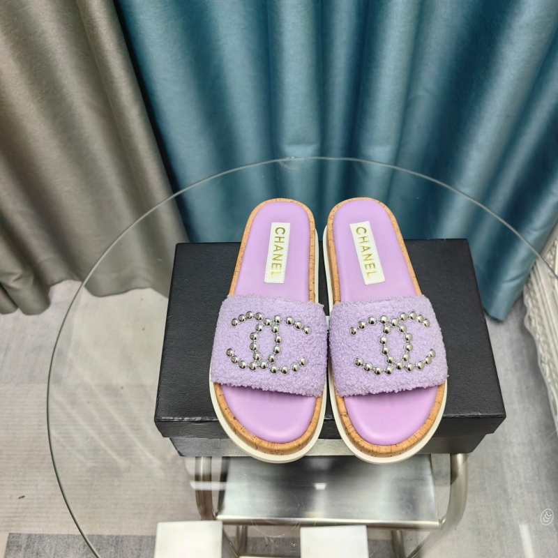 Ch*el slippers